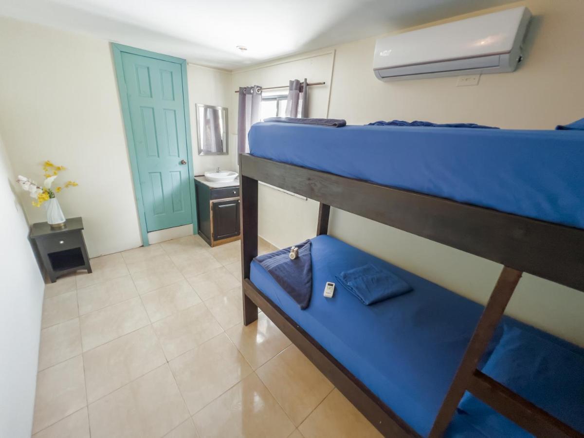 Aqua Lounge Pansiyon Bocas Town Dış mekan fotoğraf